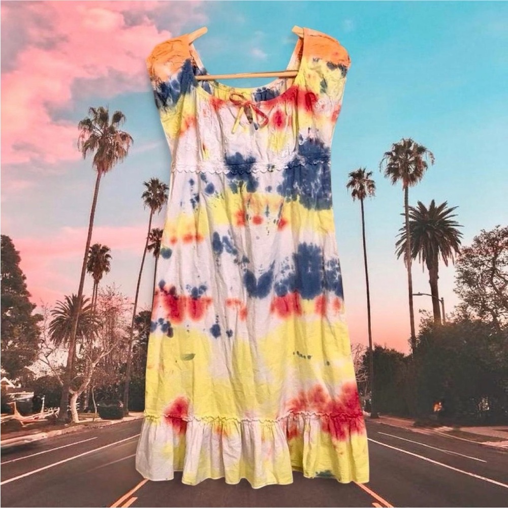 !NWOT Tie Dye Embroidered Summer Dress!